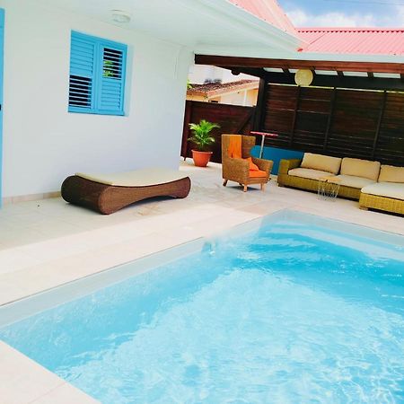 Location Maison Bleue Avec Piscine Privative Au Carbet Martinique 르 카르베 외부 사진
