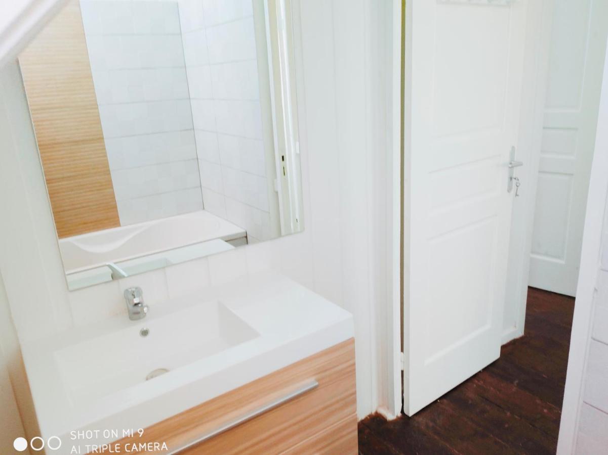 Location Maison Bleue Avec Piscine Privative Au Carbet Martinique 르 카르베 외부 사진