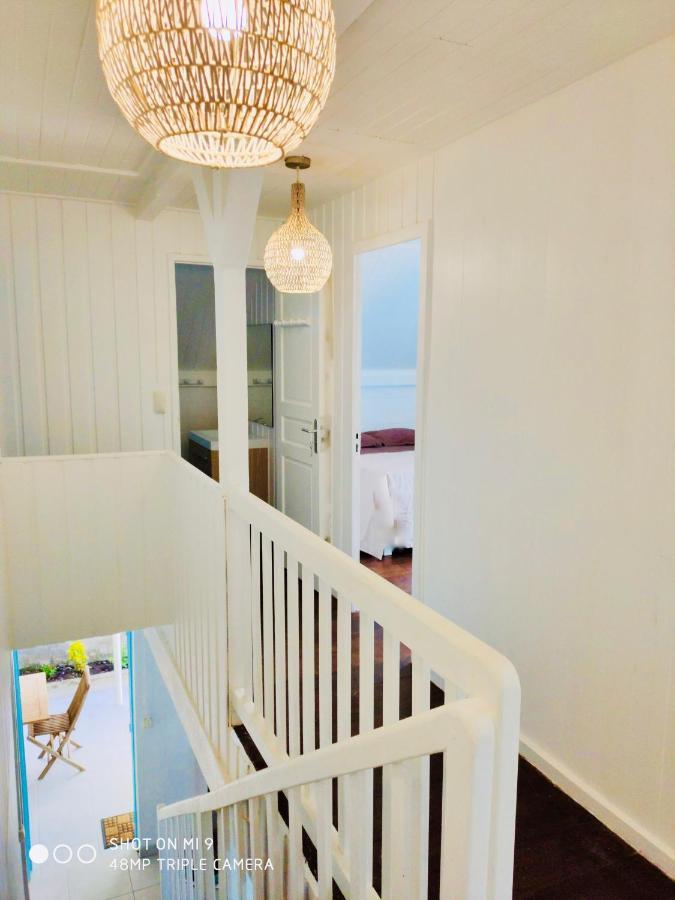 Location Maison Bleue Avec Piscine Privative Au Carbet Martinique 르 카르베 외부 사진