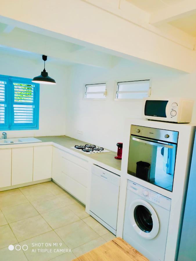 Location Maison Bleue Avec Piscine Privative Au Carbet Martinique 르 카르베 외부 사진